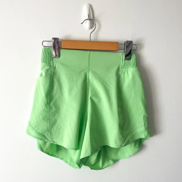 Lululemon Hotty Hot High-Rise Short 4" *Special  Edition Scream Green Light Size - Picture 6 of 9